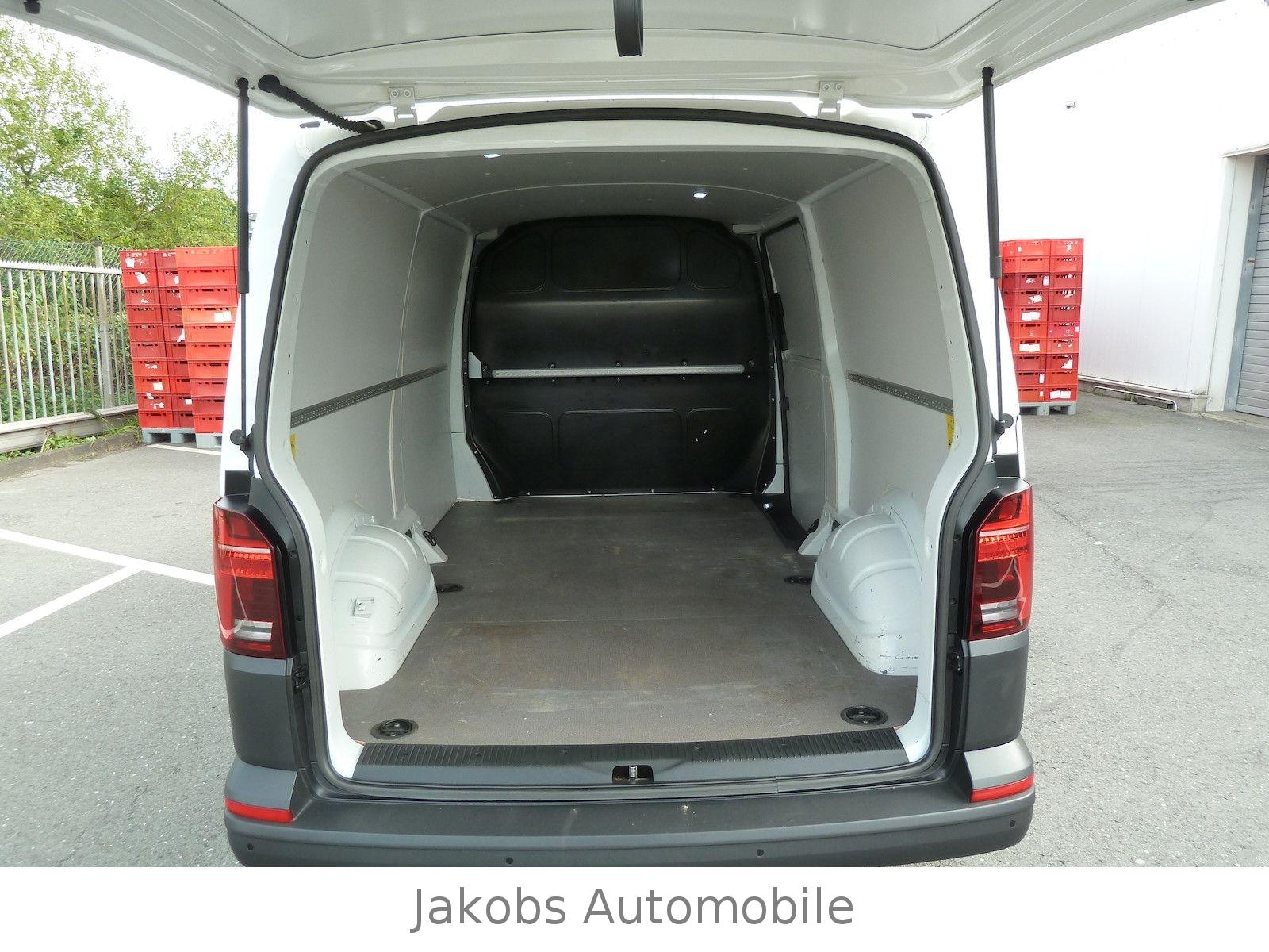 Volkswagen T6.1 Transporter Lang 2.0 TDI 4 Motion Standheiz