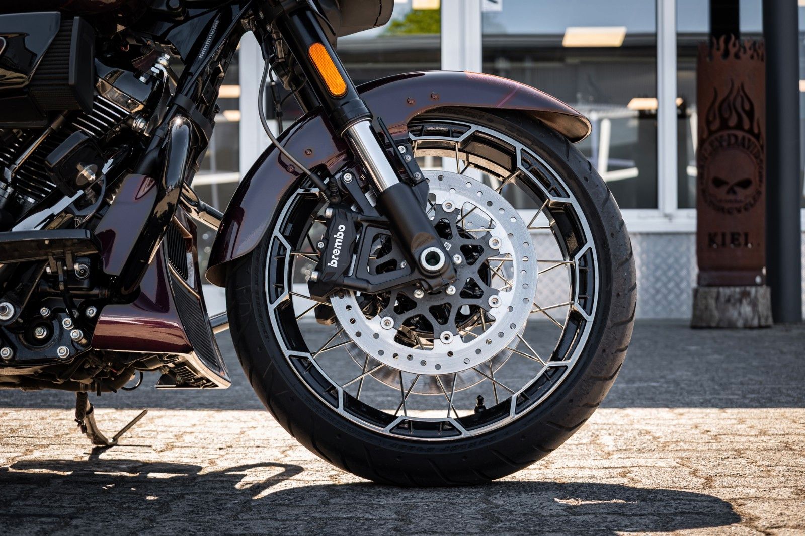 Fahrzeugabbildung Harley-Davidson CVO Street Glide FLHXSE 121 Cui - Jekill & Hyde