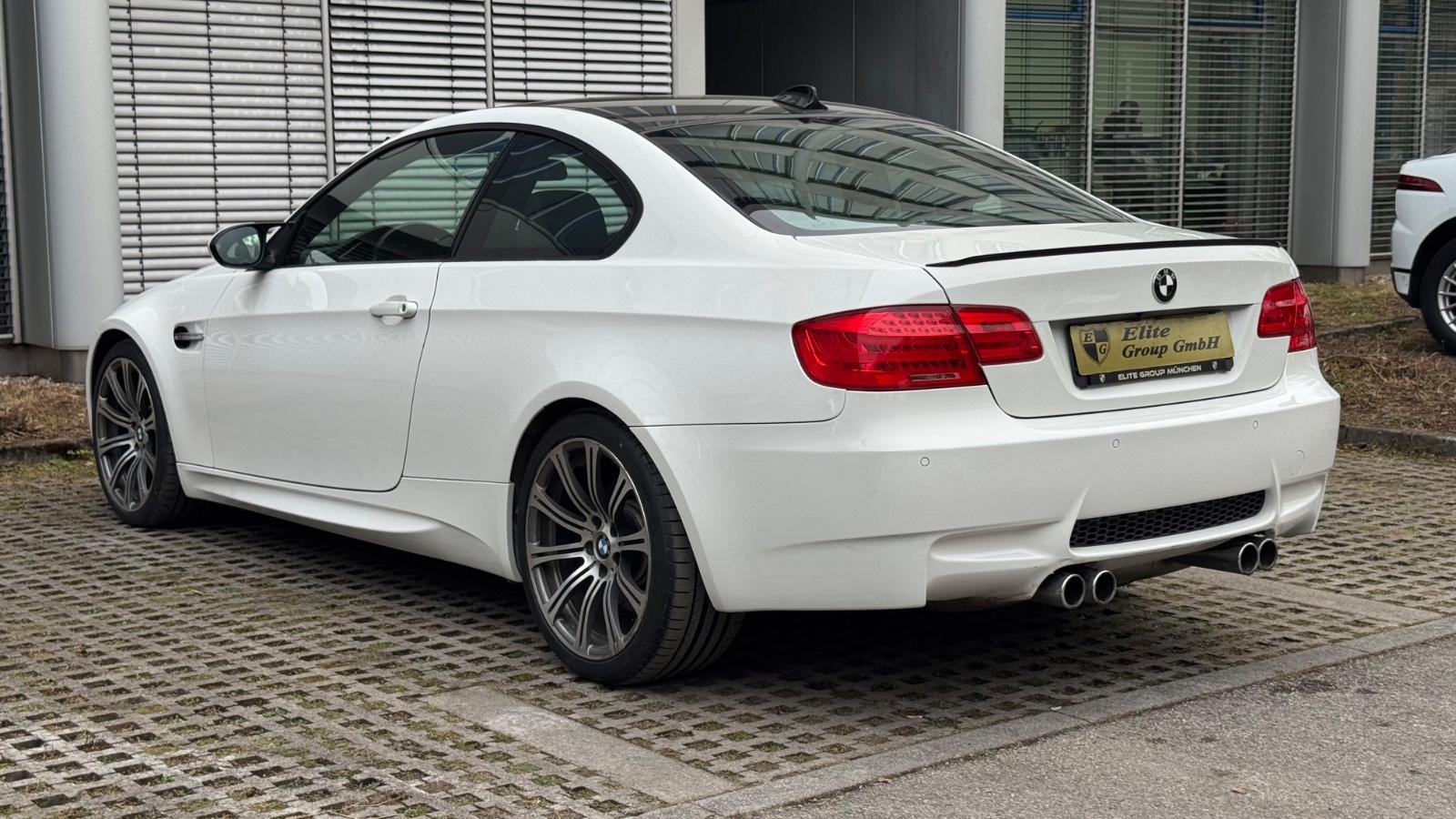 BMW M3 E92 V8 4.0 420 ch BVA - CUIR - BI-XENON - HARMAN KARDON
