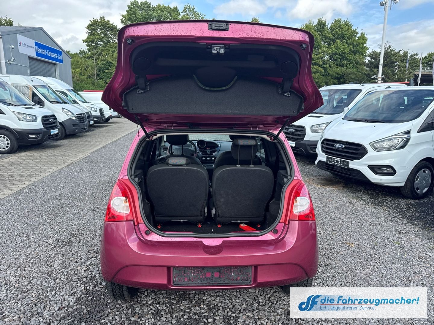 Fahrzeugabbildung Renault Twingo Dynamique 1.2 16V Temp Tel.-Vorb. GA Spee
