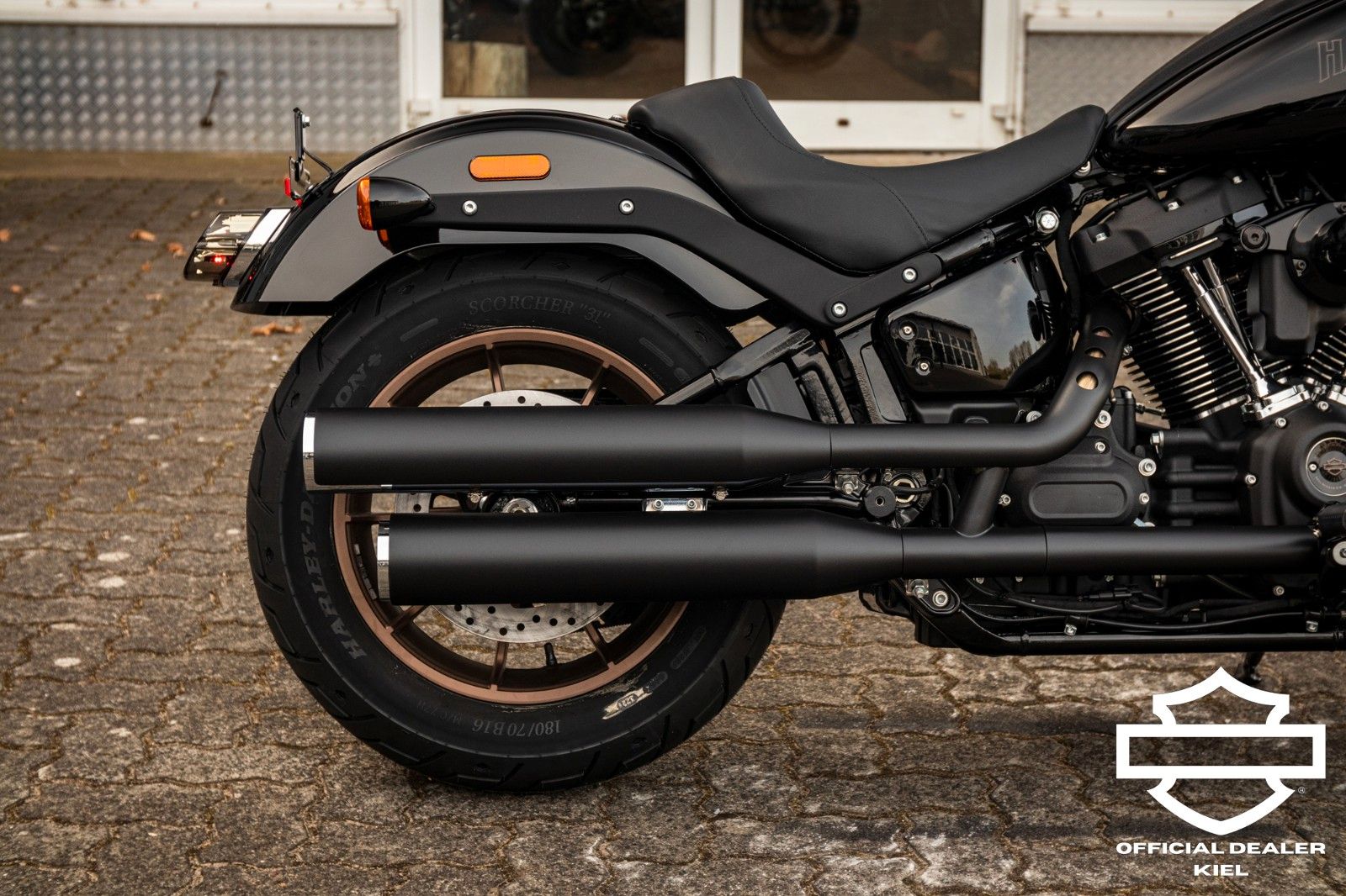Fahrzeugabbildung Harley-Davidson LOW RIDER S 117 FXLRS MY23 - SOFORT VERFÜGBAR
