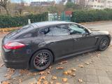 Porsche Panamera GTS  - Porsche Panamera Gebrauchtwagen in Mülheim (Ruhr)