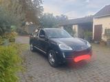 Porsche Cayenne Diesel - - Porsche Cayenne aus 2010 mit Diesel-Antrieb