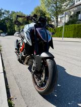 KTM 1290 Super Duke R, wie neu, 3000,-€ Powerparts - KTM Motorräder in München