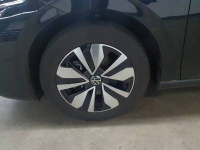 Golf VIII 2.0 TDI DSG GOAL LED PLUS+AHK+ACC+APP+