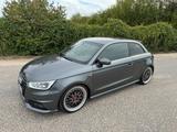 Audi A1 Sport Sline, Scheckheft, Led, Alu,... - Audi A1: Sline