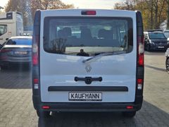 Fahrzeugabbildung Trafic Combi L1H1 3,0t Authentic 2.0 BLUE dCi 11