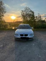 BMW 520i - - BMW 520 aus 2003: 520i