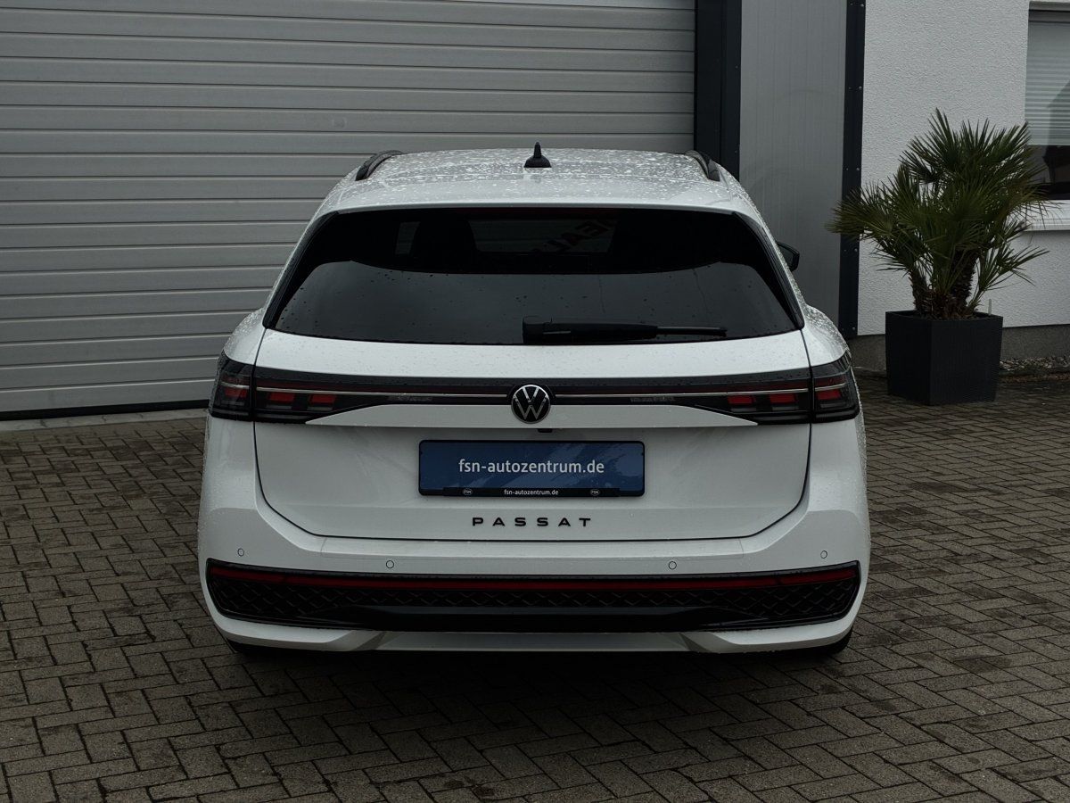 Volkswagen Passat 2.0 TDI 4M R-Line Black Style Standhzg 4x foto 7