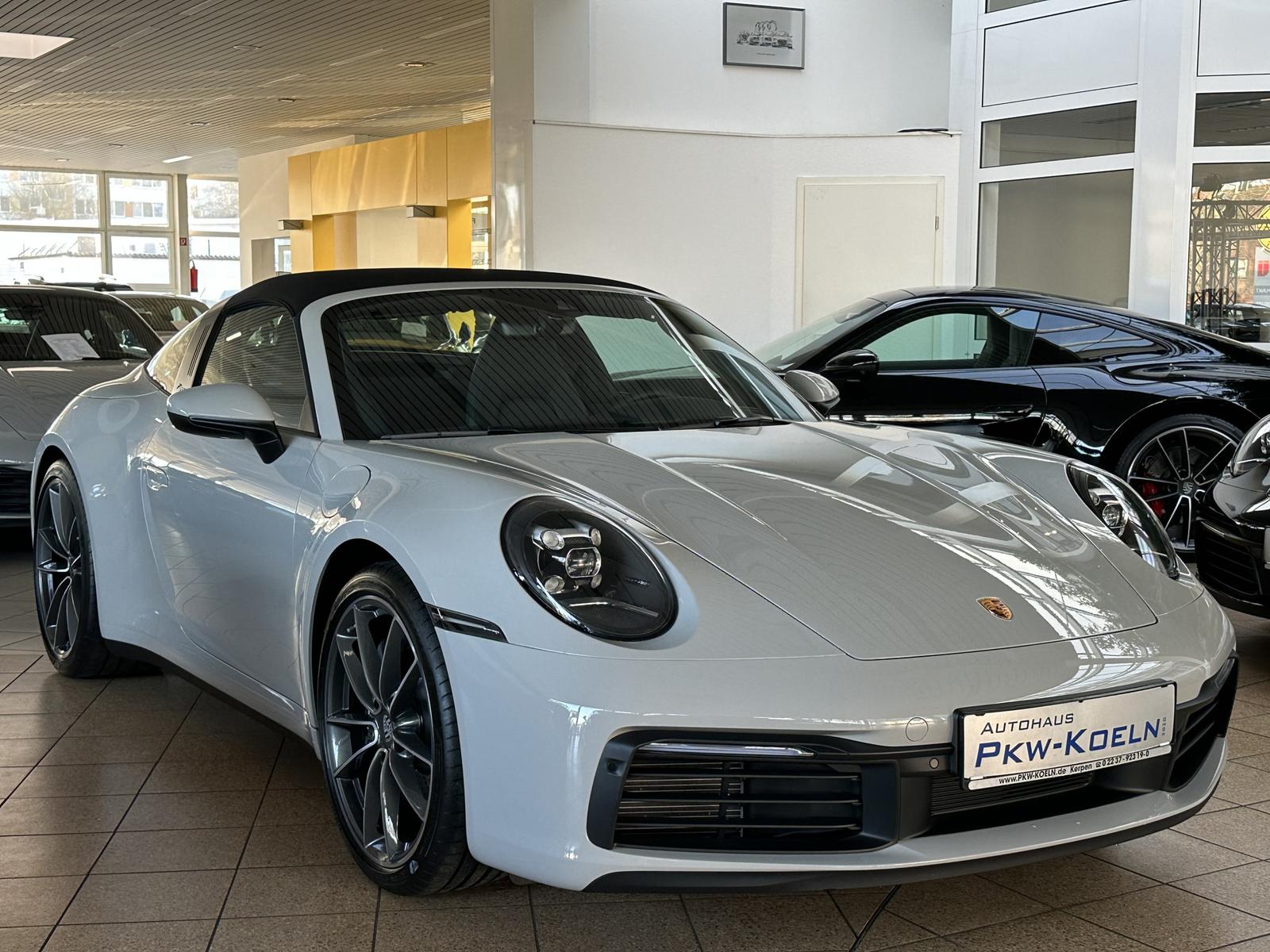 Porsche 992 (911) Targa 4 *PASM*BOSE*SiTZBE*LED*ABGAS*