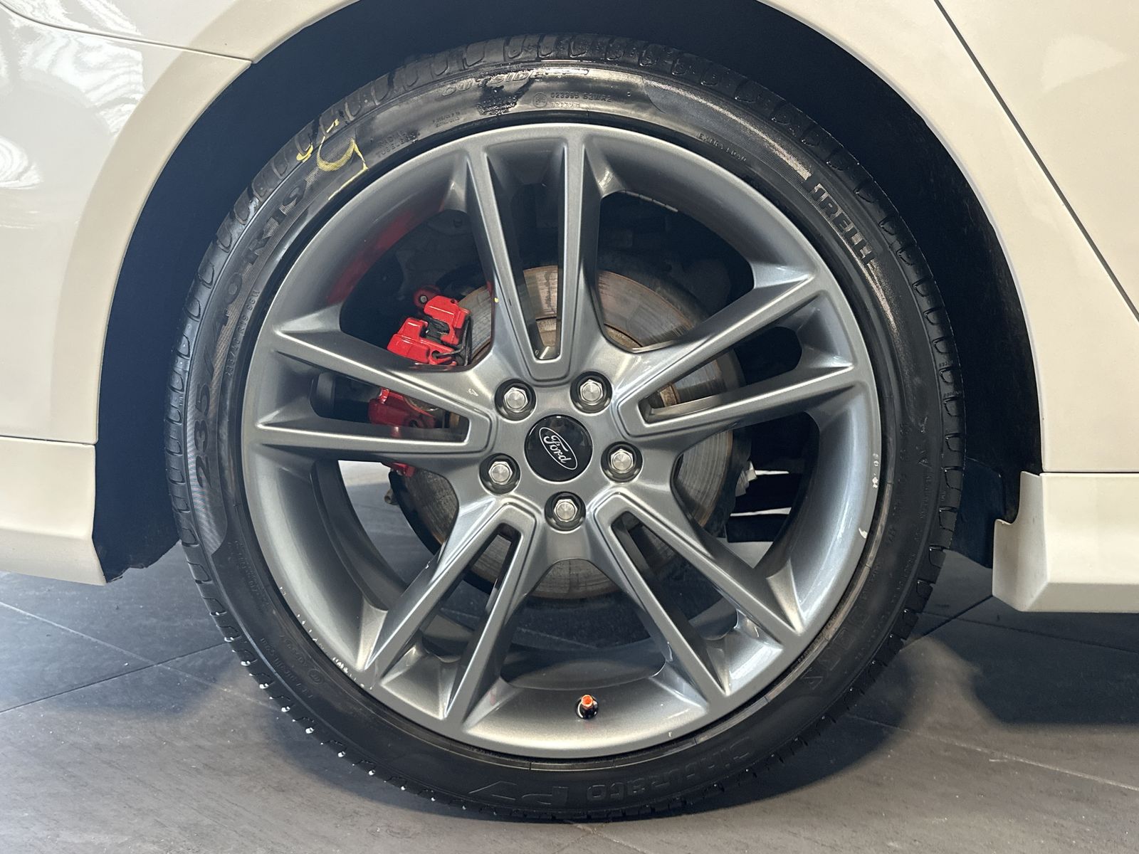 Fahrzeugabbildung Ford Mondeo Turnier 2.0 EB Aut. ST-Line NAV+LED+VCOCK