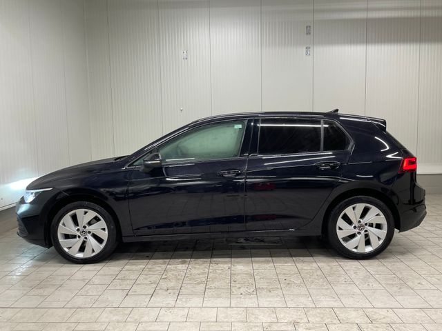 Golf VIII Life 2.0 TDI DSG NAVI MATRIX-LED RFK