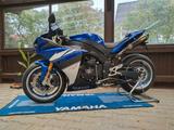 Yamaha YZF R1 RN22- NEUFAHRZEUG-Akrapovic/Öhlins/Brembo - YAMAHA R1 RN 22