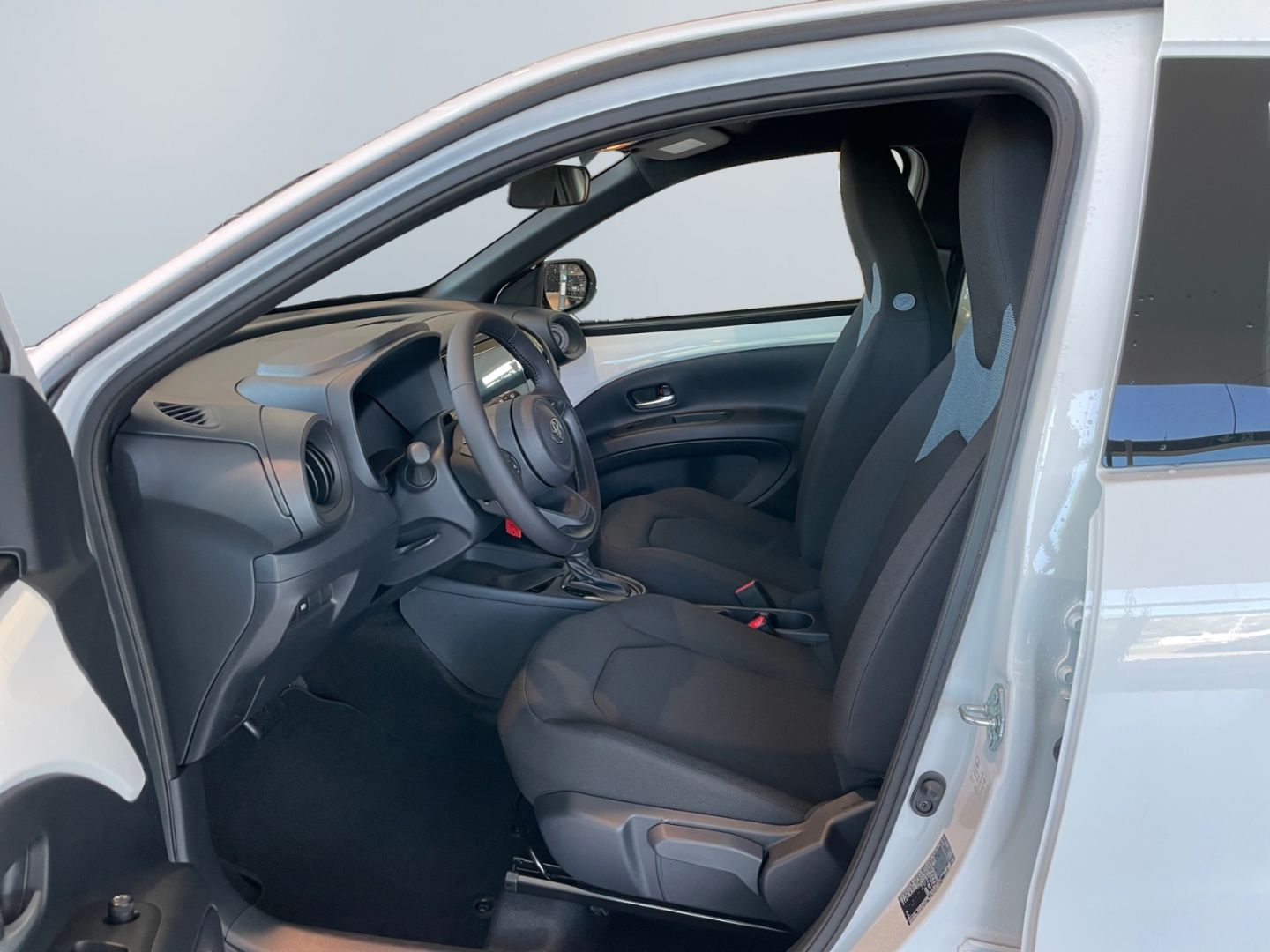 Toyota Aygo (X) - Bild 17