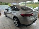 Mercedes-Benz GLC 300 de 4Matic Coupe Schiebedach Netto=36900 - Mercedes-Benz Hybrid (Diesel/Elektro): Silber, mit Navigationssystem