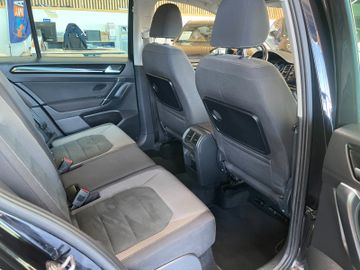 Volkswagen Golf Sportsvan VII Highline *1.HAND*19%MWST*LED*