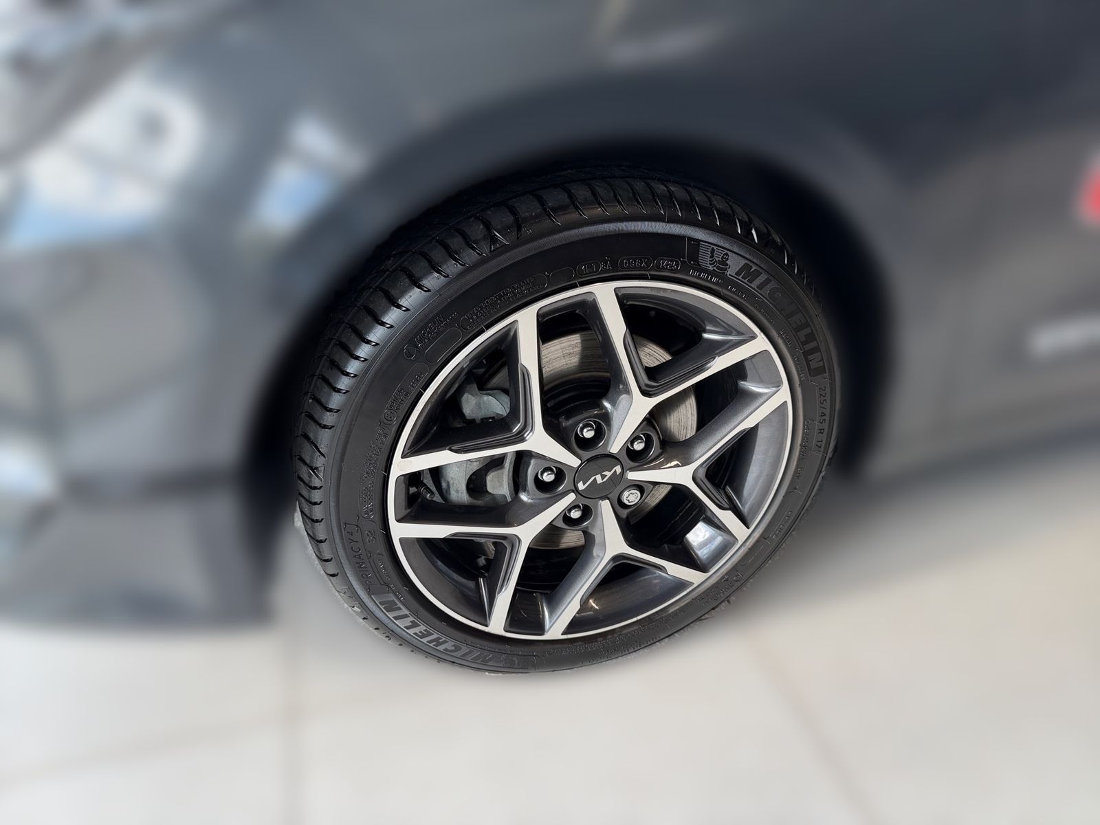 Fahrzeugabbildung Kia CEED_5 1.5T 140 DCT7 PLAT GD
