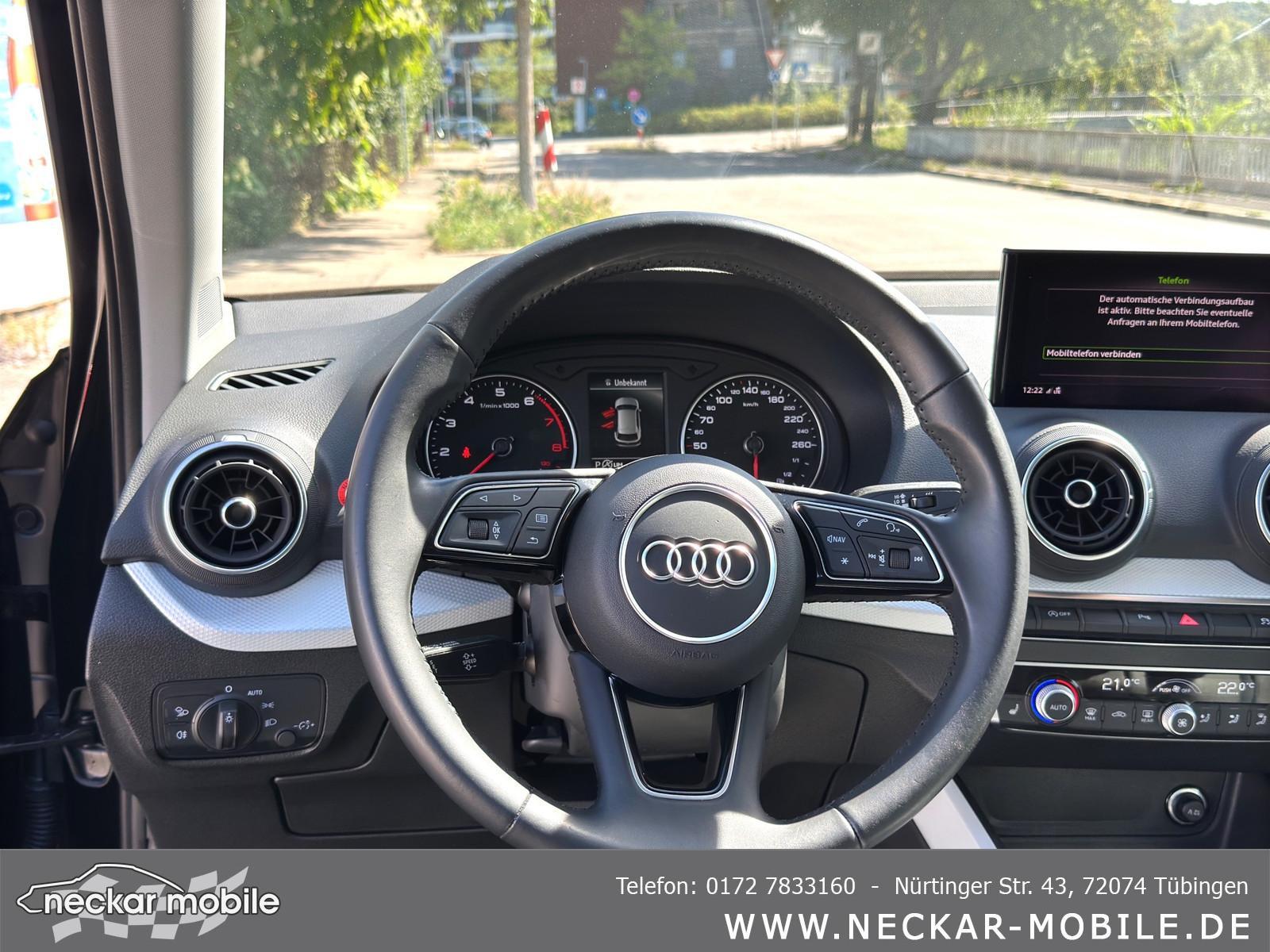 Audi Q2 40 TFSI quattro design Leder LED NAVI KAM PDC, миниатюра 18