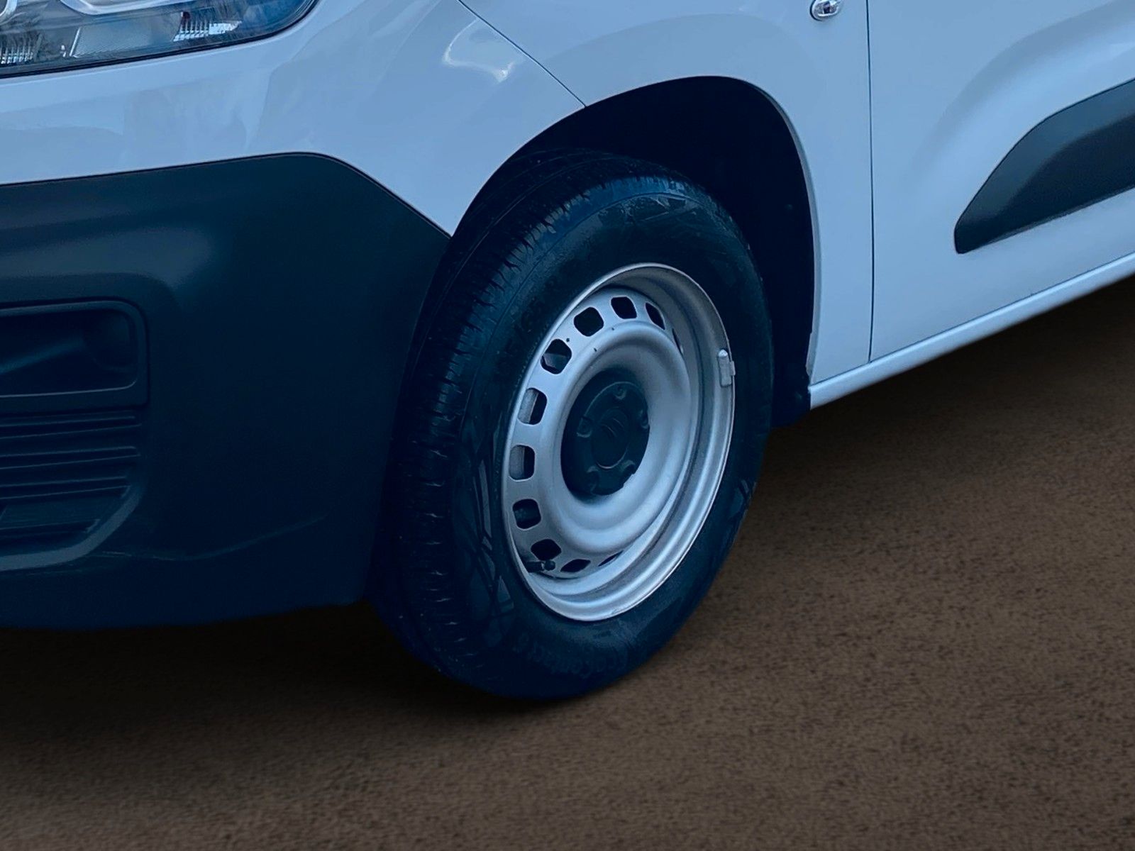 Fahrzeugabbildung Citroën Berlingo Kasten Club  M/L1