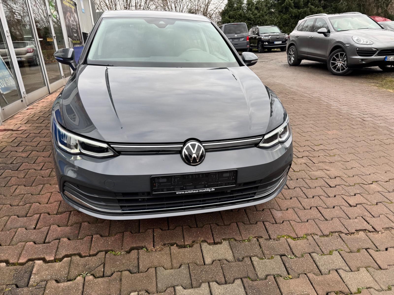 Volkswagen Golf VIII Lim MOVE*LED*KAMERA*StHz*NANI*