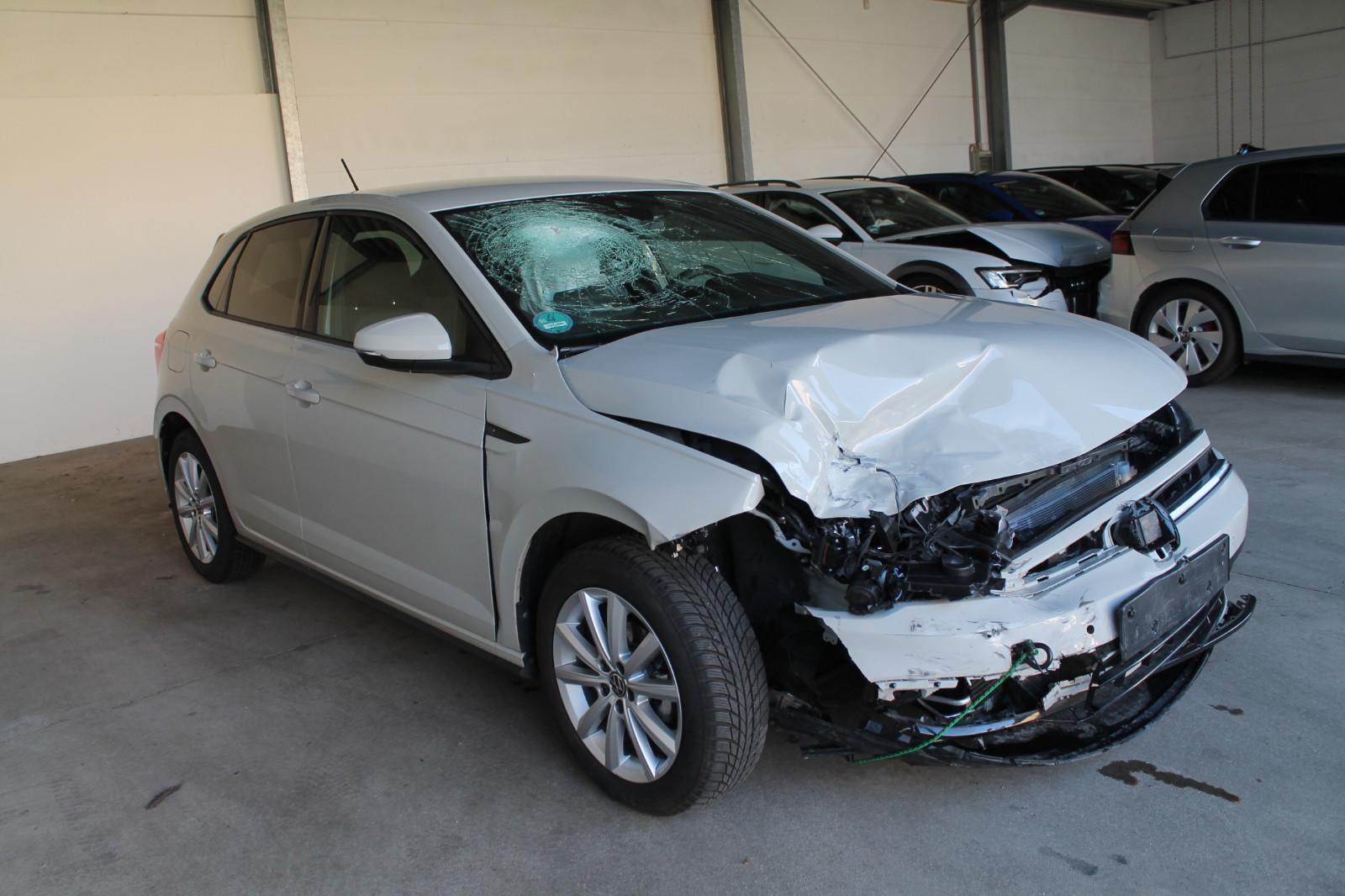 Volkswagen Polo VI R-Line DSG IQ-Ligh PDC Kamera