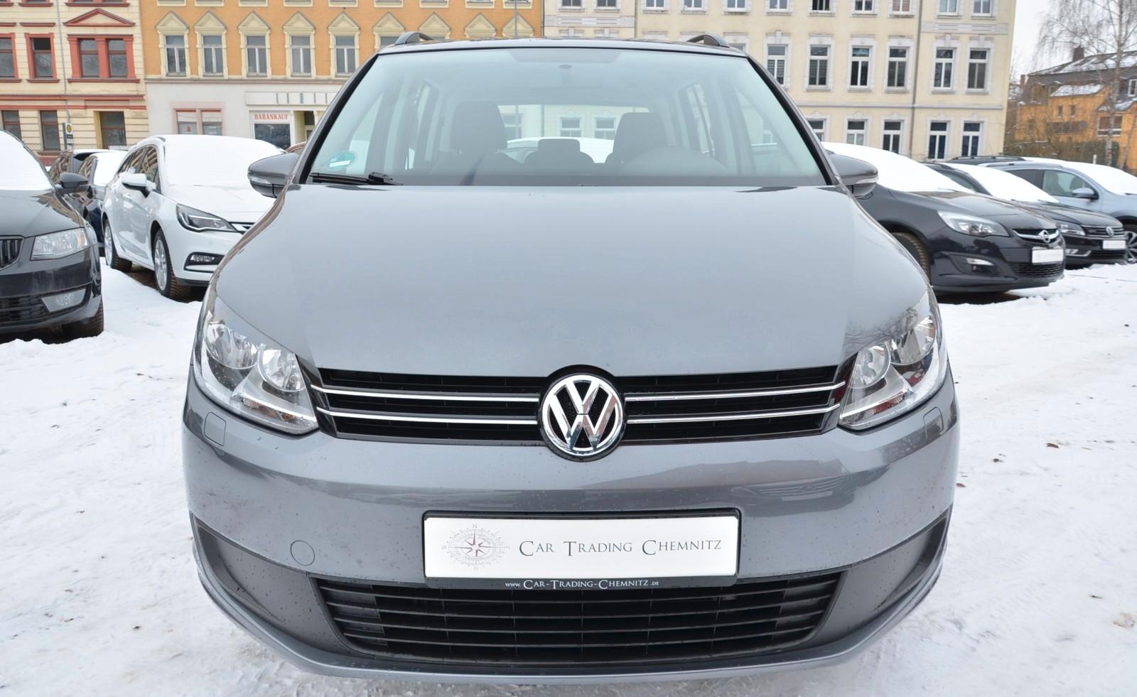 Volkswagen Touran BMT 1.6 TDI Klima Sitzheizung AHK Tüv neu