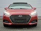 Hyundai i40 cw blue Premium+Leder+Navi+1.Hand - Hyundai i40 Premium mit Diesel-Antrieb