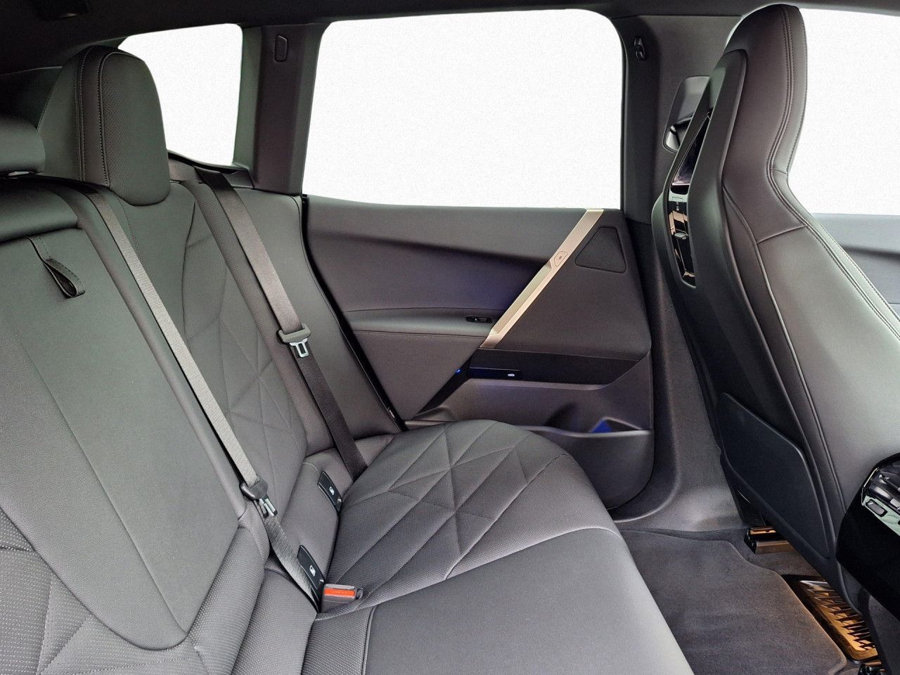 BMW iX - Bild 12