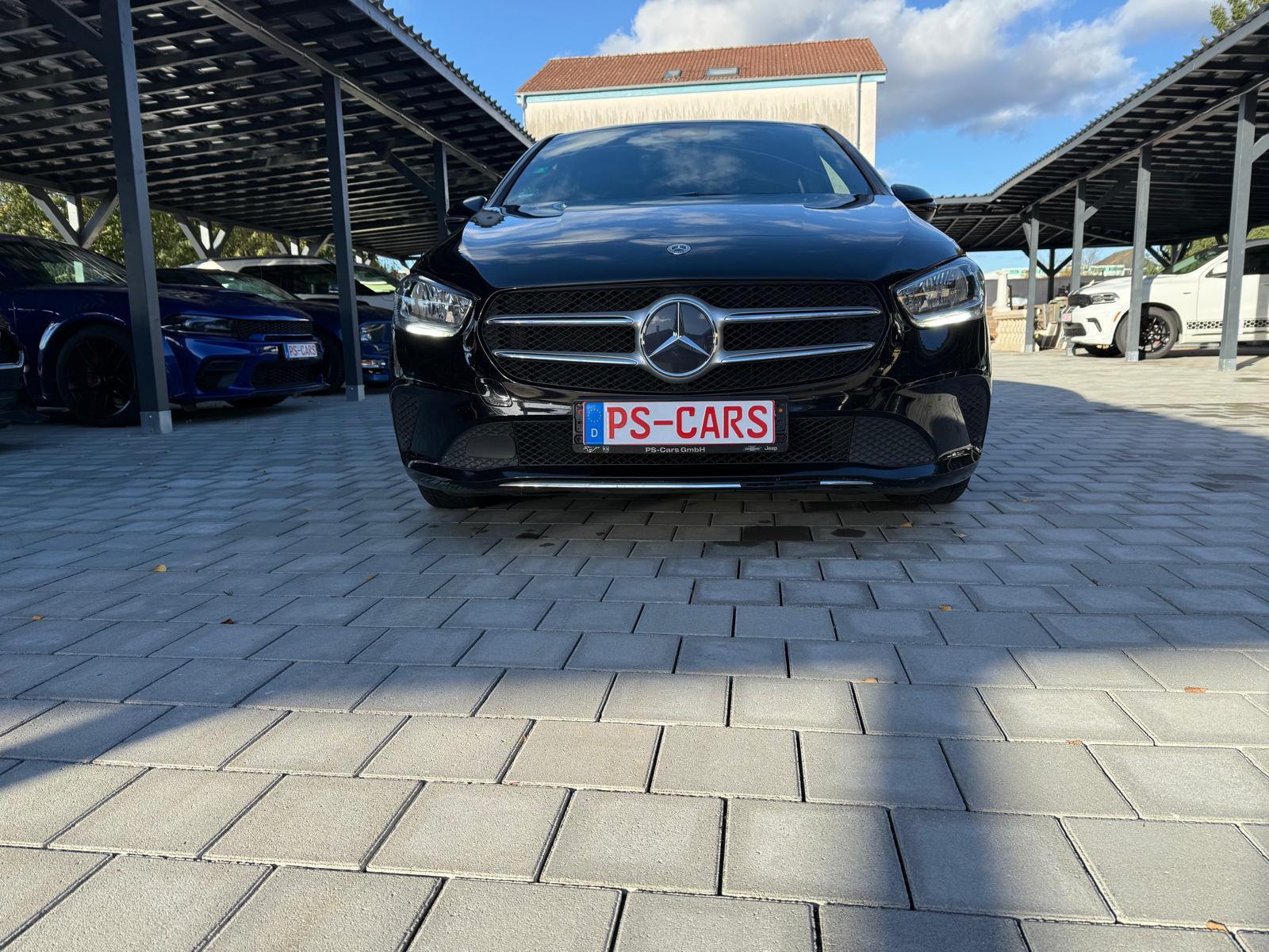 Mercedes-Benz B -Klasse B 200 d  Deutsche Fahrzeug