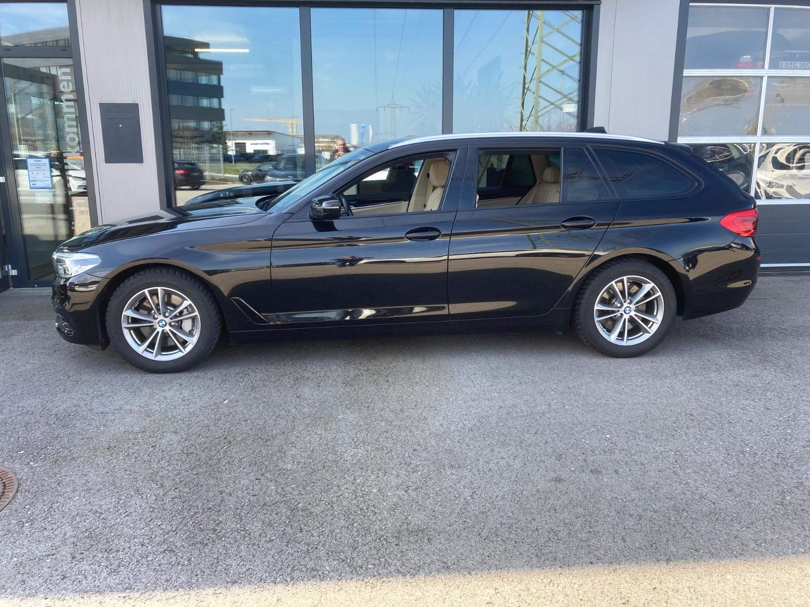 BMW 530 d xDrive*Leder*Navi*LED*Sport Line*HUD