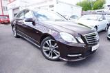 Mercedes-Benz E 300 CGI 4Matic *AMG Line*Xenon*Kamera*Navi*TOP - Mercedes-Benz E 300: Limousine