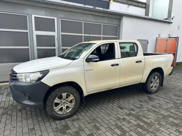 Fahrzeugabbildung Toyota Hilux Double Cab Duty 4x4
