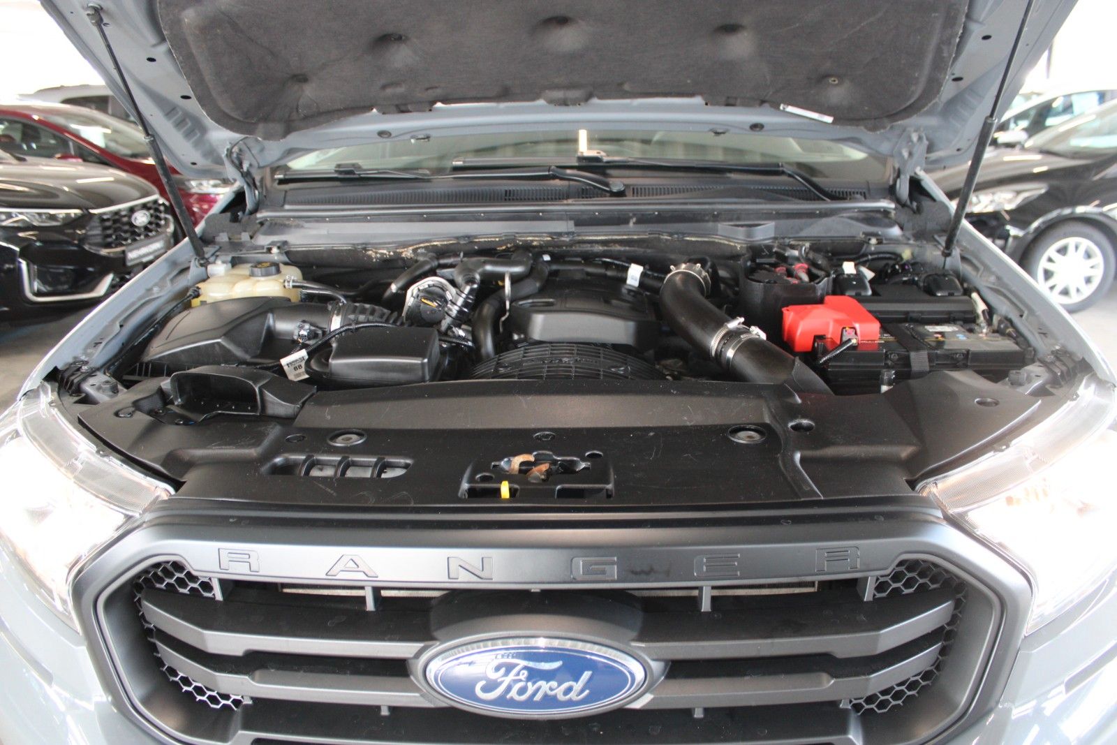 Fahrzeugabbildung Ford Ranger Automatik WOLFTRAK DoKa AHK Standheizung