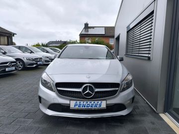 Bild 2 Mercedes-Benz A 180 Style Automatik Navi PDC SHZ