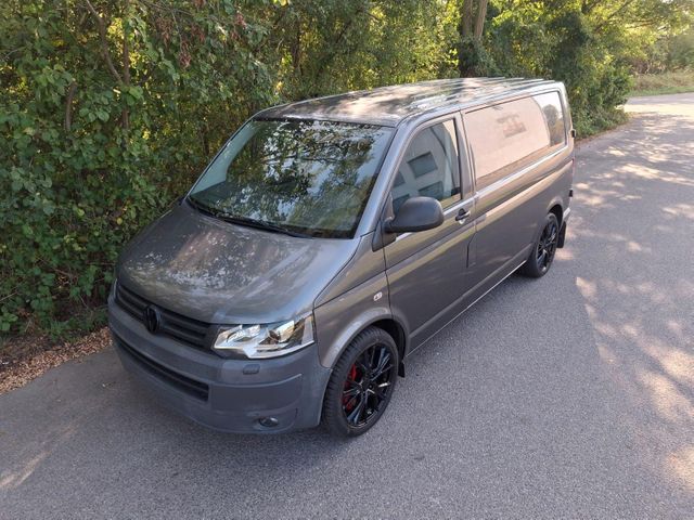 Volkswagen T5 Transporter