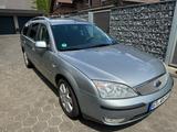 Ford Mondeo 1,8 92 kW Ghia Ghia - Ford Mondeo aus 2004