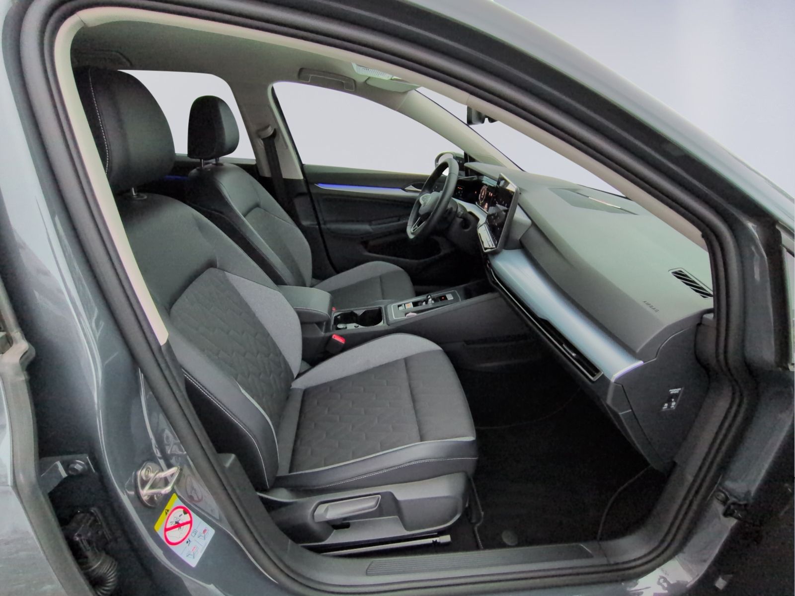 Golf VIII Variant 1.5 eTSI DSG Goal