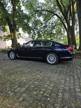 BMW 730d xDrive - Imperial Blue - BMW 730 von privat