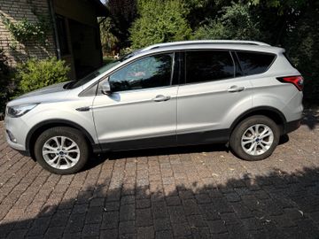 Ford Kuga - 9
