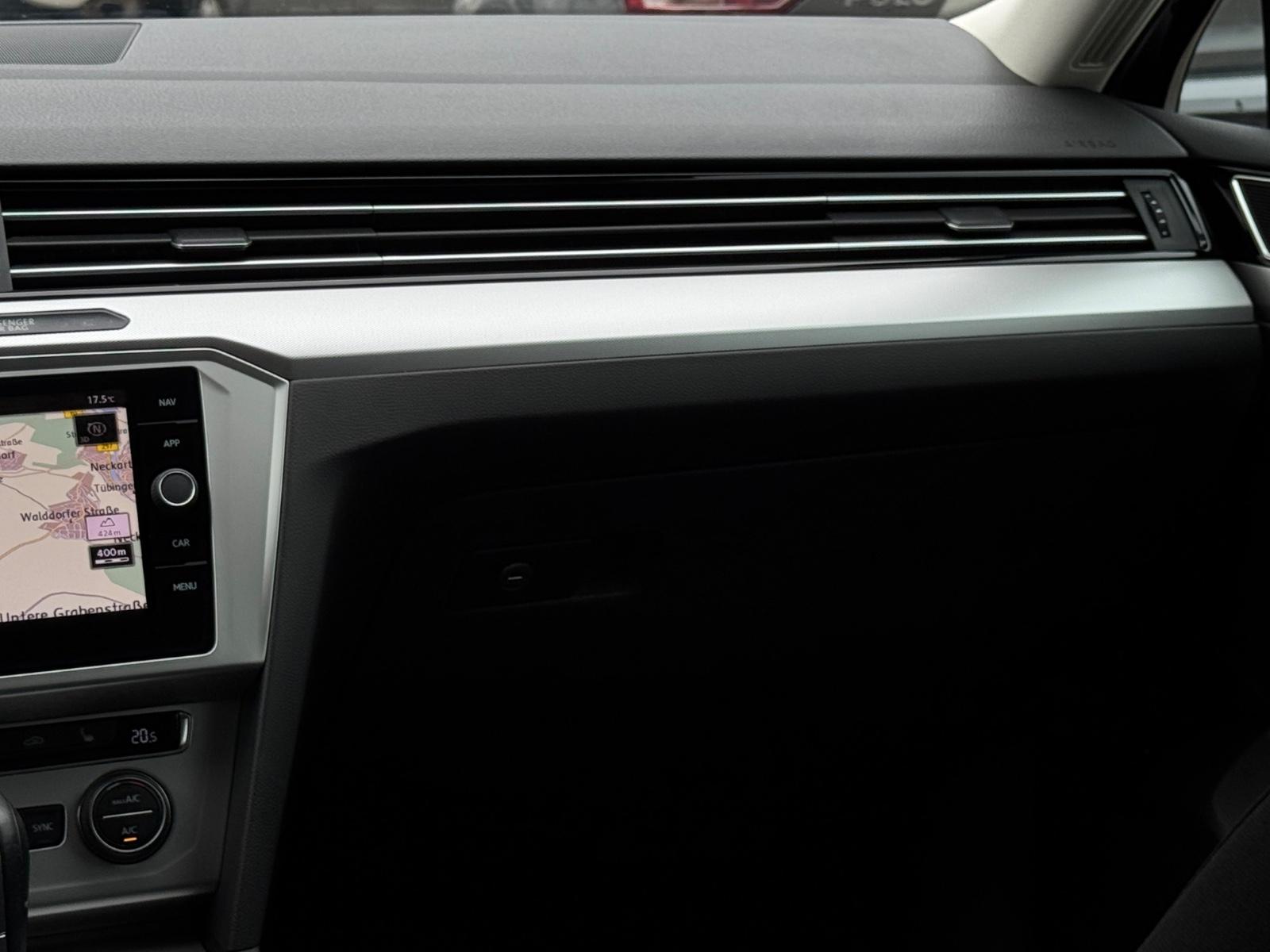 Volkswagen Passat 1.5 Variant Comfortline DSG AUTOM.*GARANT