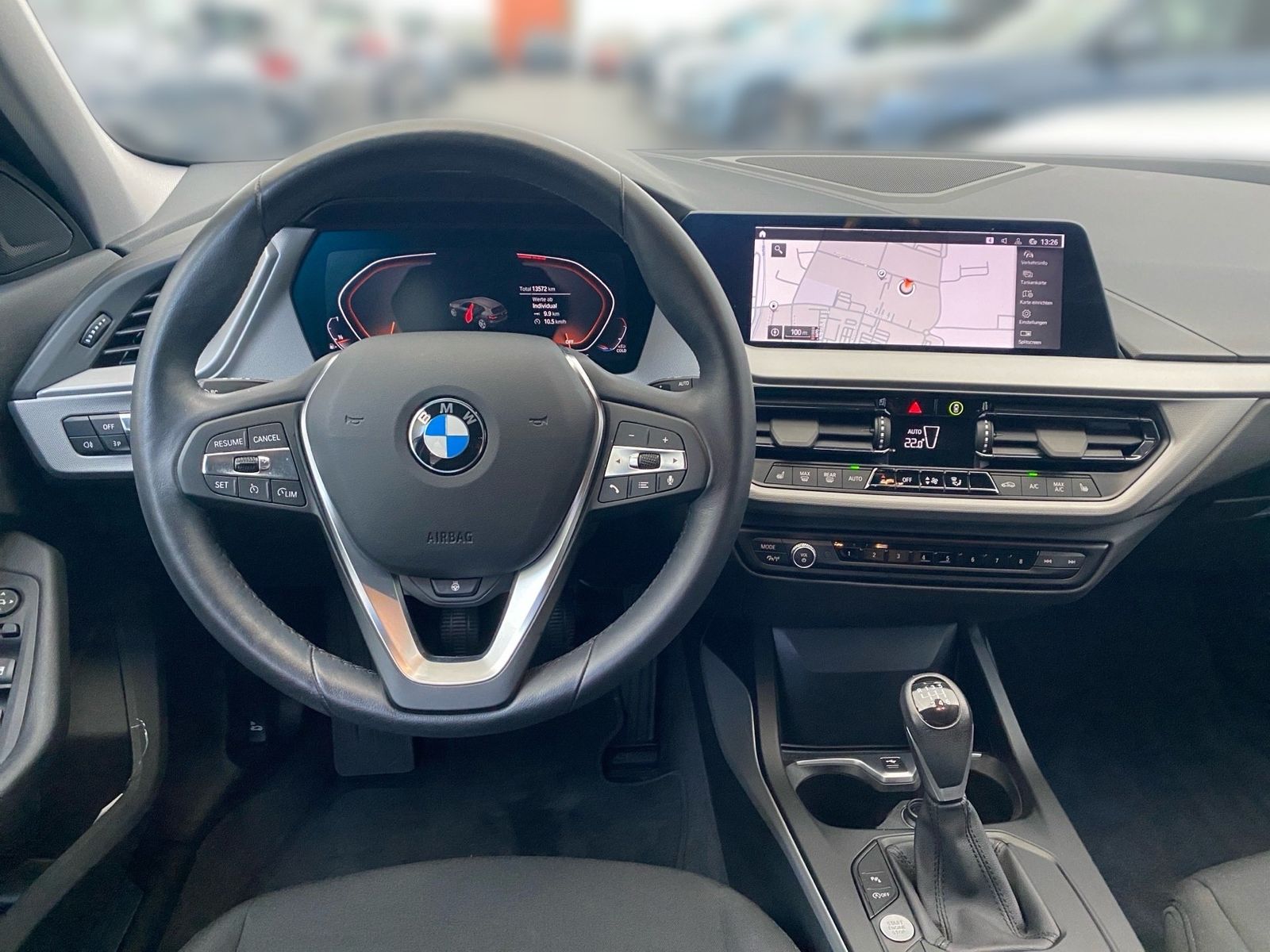 BMW 118i Advantage LC Prof. LED HiFi PDC WLAN imagem 3