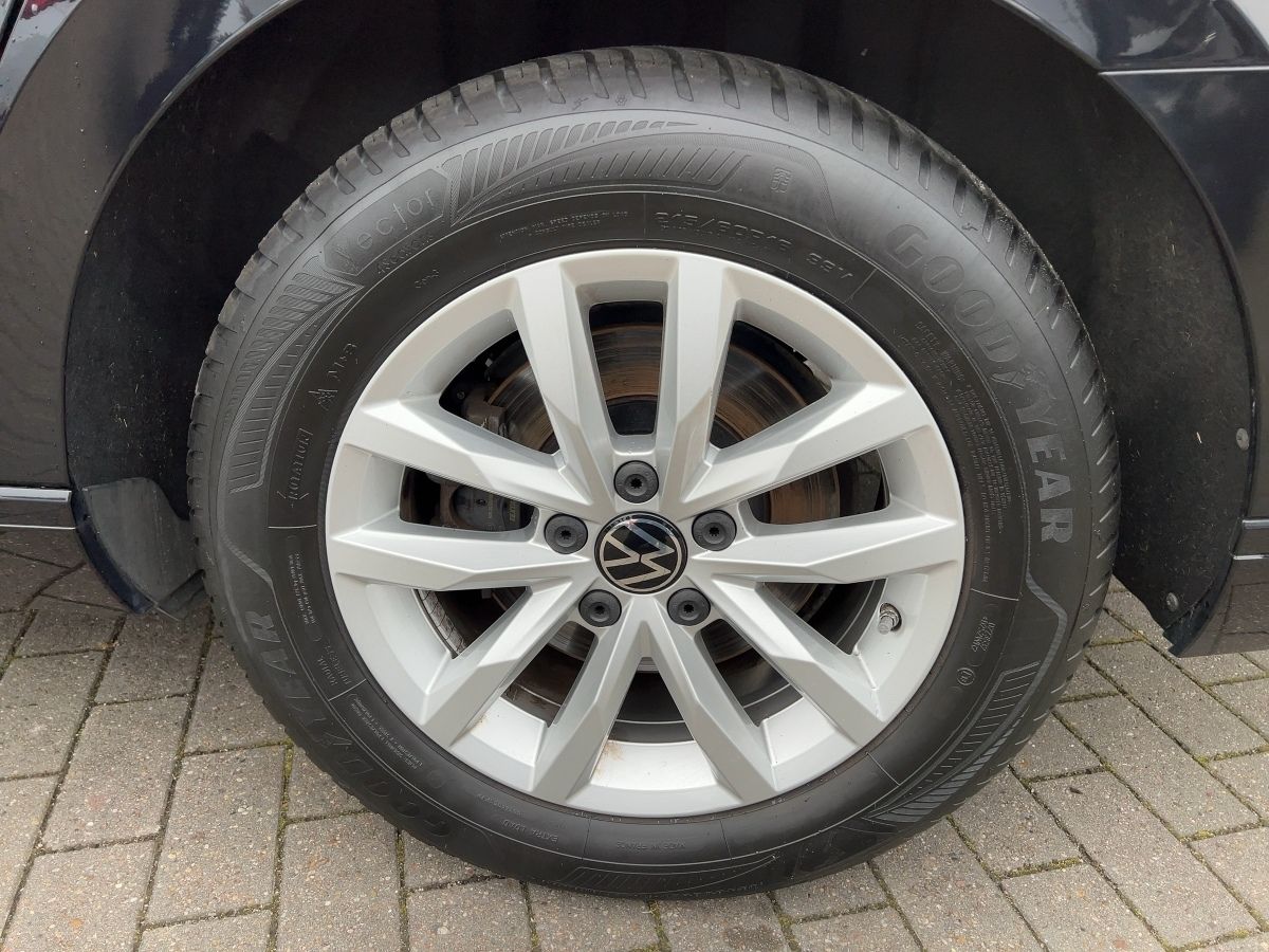 Volkswagen Passat Variant - Bild 17