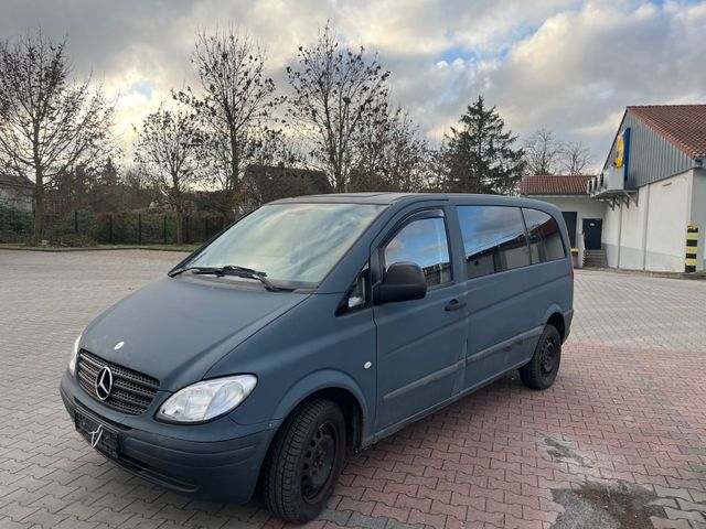 Mercedes-Benz Vito 109 CDI mit 9 sitzen.  Ac