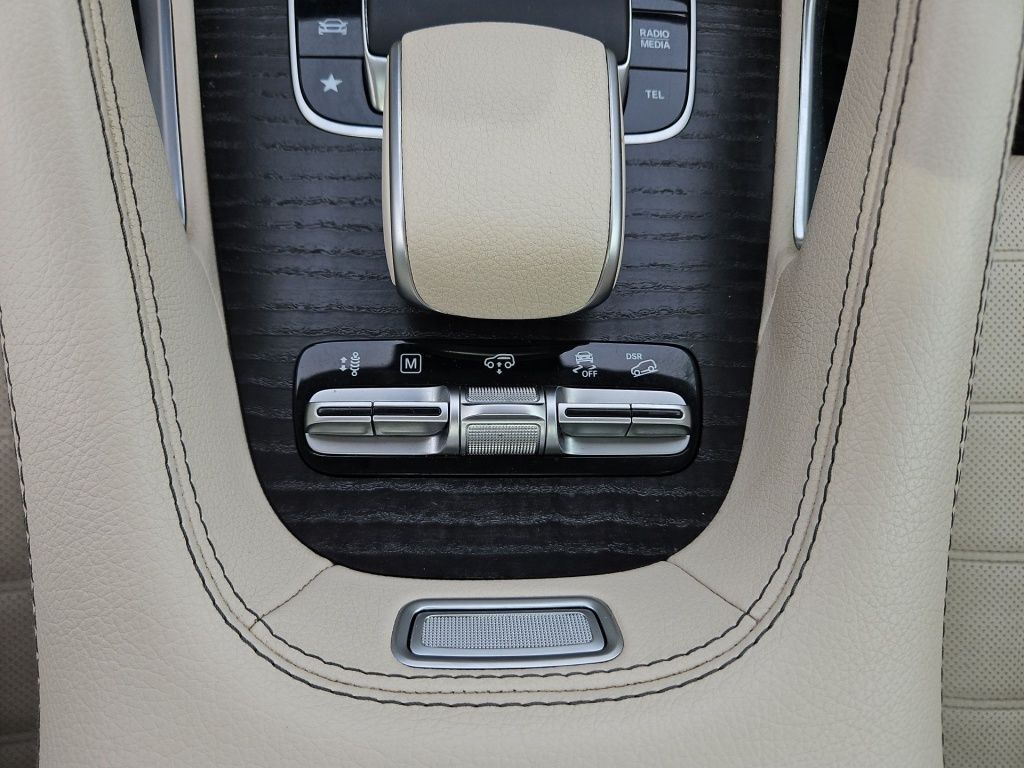 Fahrzeugabbildung Mercedes-Benz GLE 400 d 4M Coupé AMG AHK SDHZ Massage Airmatic