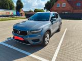 Volvo XC40 T4 Momentum Pro Geartronic Momentum Pro - Volvo XC40 von privat