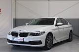 BMW 530 e Sport Line~360Grad~SZH~ACC~1.Hand~Nav~HiFi - BMW: Limousine, E36