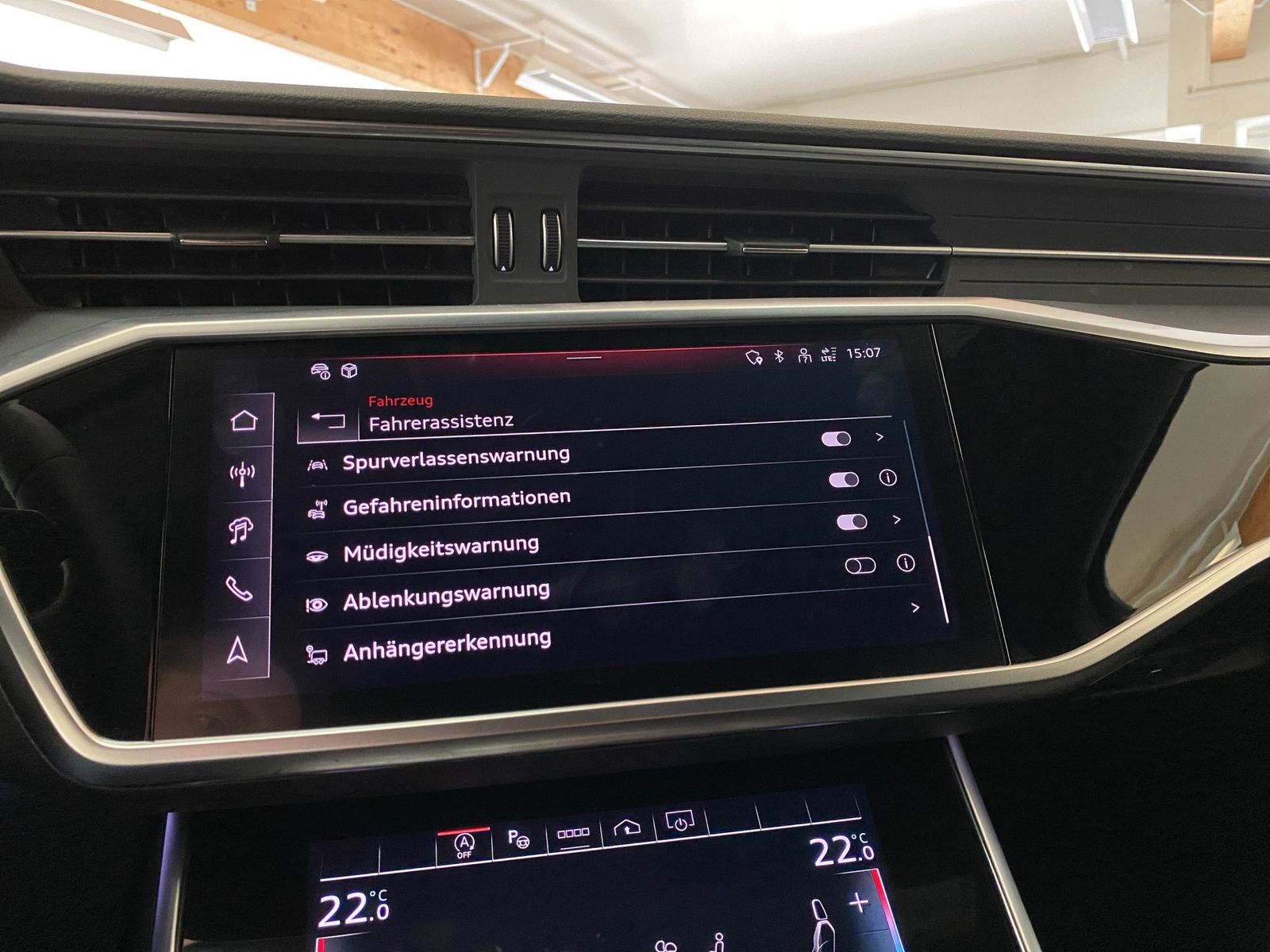 Audi A6 - Bild 22