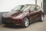 Tesla Model Y Standard Range RWD *innen weiß* - Tesla Gebrauchtwagen von 2024