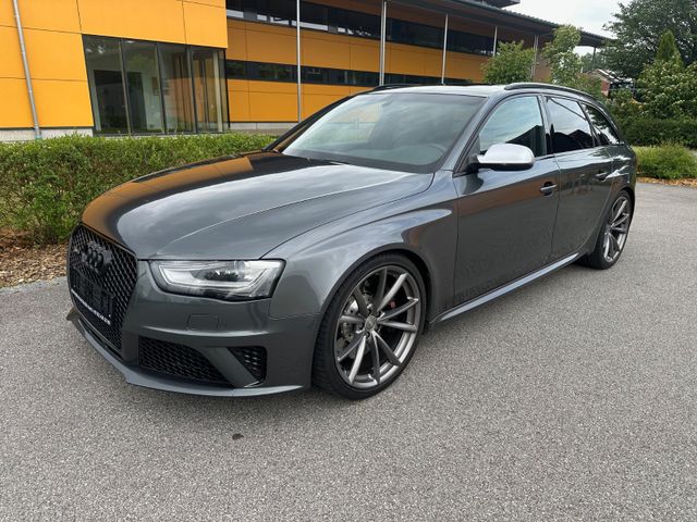 Audi RS4 RS 4 Avant 4.2 FSI quattro PANORAMA