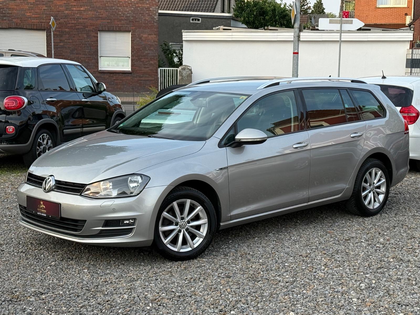 Volkswagen Golf VII 1.6 TDI Lounge R-Cam Navi Euro6 AHK SHZ